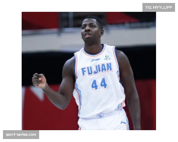 新疆伊力特紧急更换外援,新援安德鲁·尼克尔森已抵乌鲁木齐